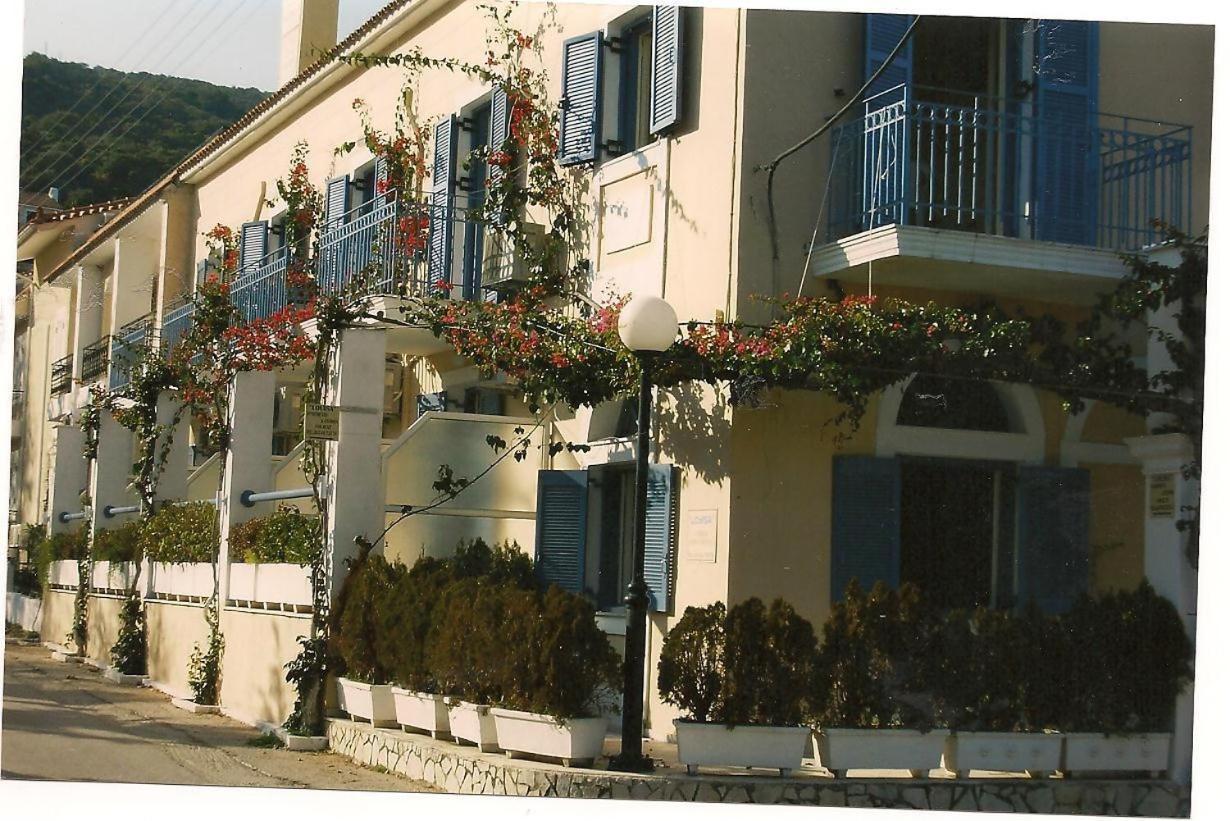 Louisa Studios Poros  Exterior photo